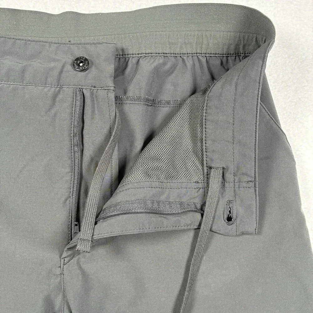 North Face Men's 32x34 (32 actual) Dark Gray Paramount Active Hiking Pants